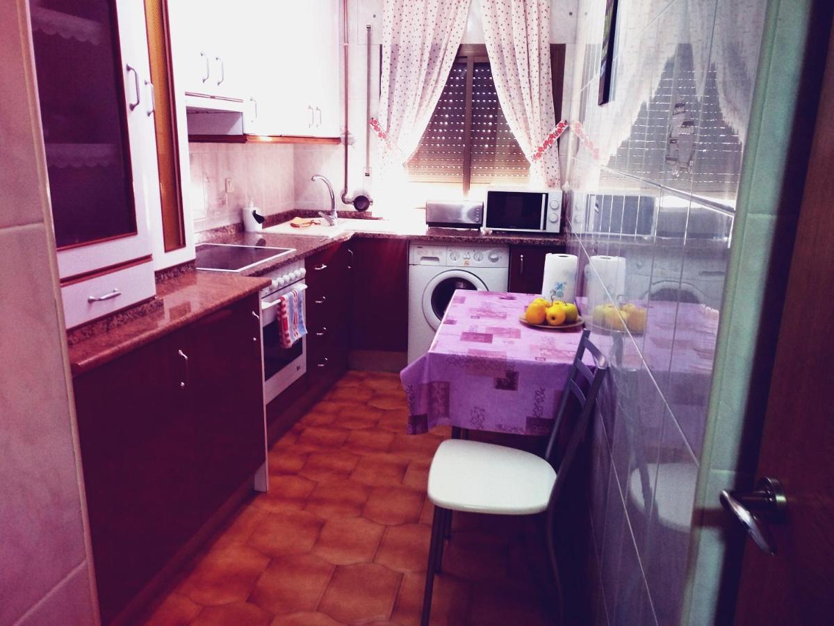 Apartamento 3 Habitaciones En El Centro De Teruel Exterior foto